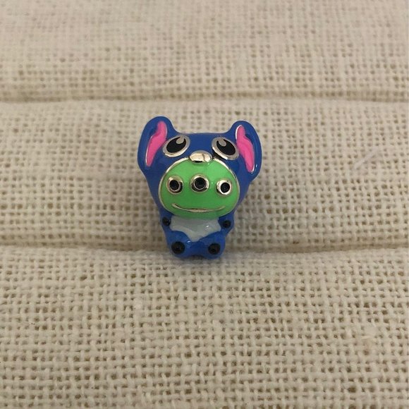 Disney Alien Lilo and Stitch Charm - Picture 1 of 4